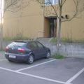 Korridor entlanglaufen